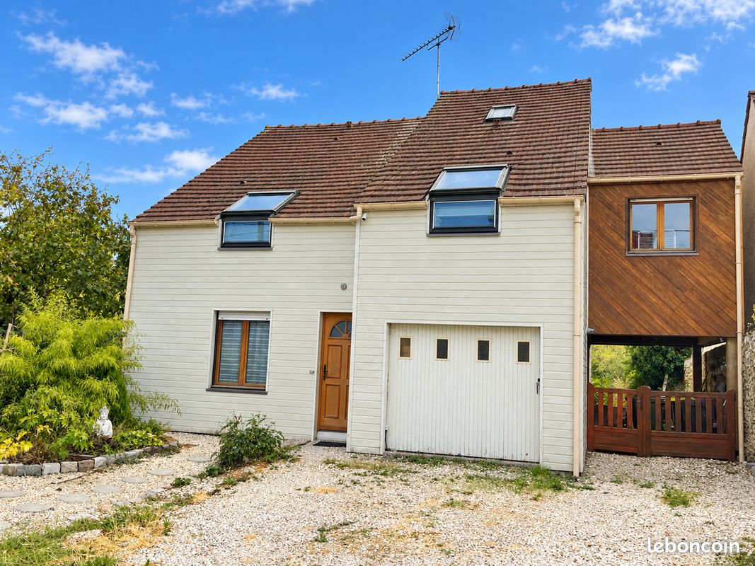 Maison 6 pièces 142 m² · à Mouroux · 142 m² · 349 000 €