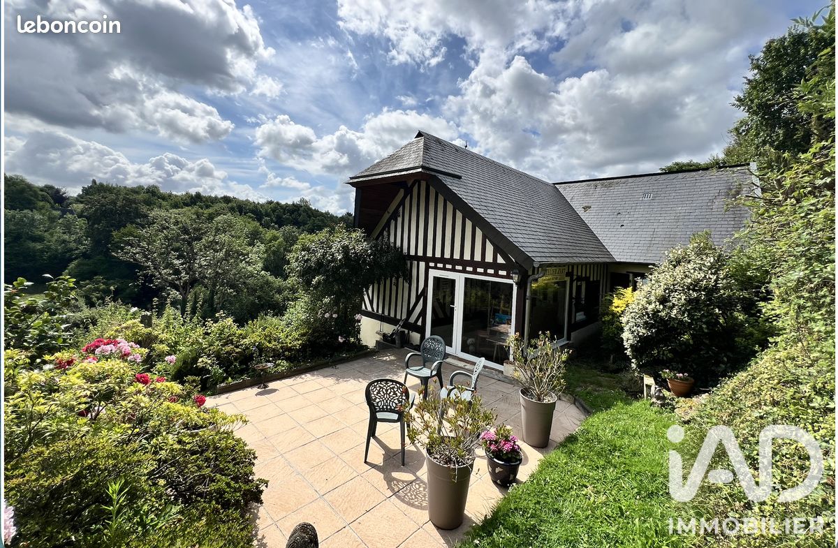 Maison 5 pièces 92 m² · à Saint-Gatien-des-Bois · 92 m² · 335 000 €