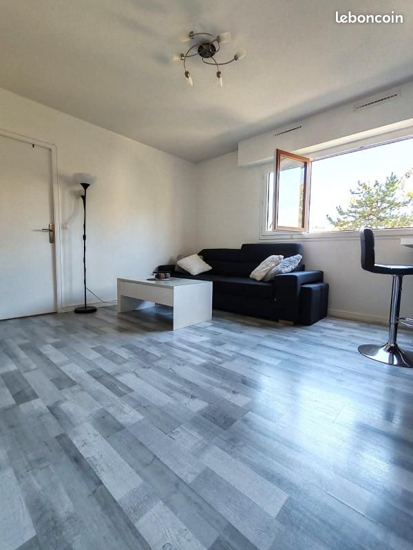 Appartement a louer saint-ouen-l'aumone - 2 pièce(s) - 41 m2 - Surfyn