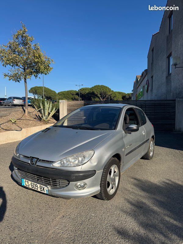 Peugeot 206 quiksilver 2.0 hdi 90ch (image 2)