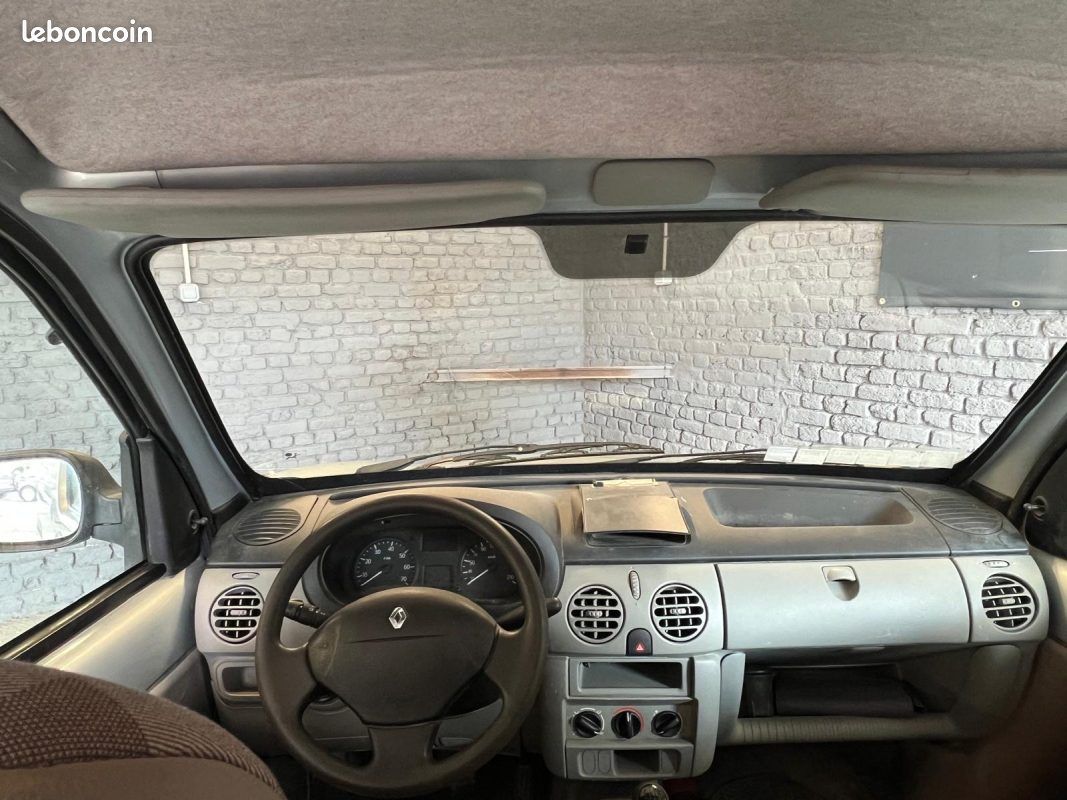 Renault kangoo 1.5 dci 70cv faible kilometrage (image 8)