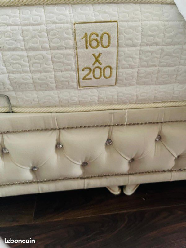 Lit et matelas (image 2)