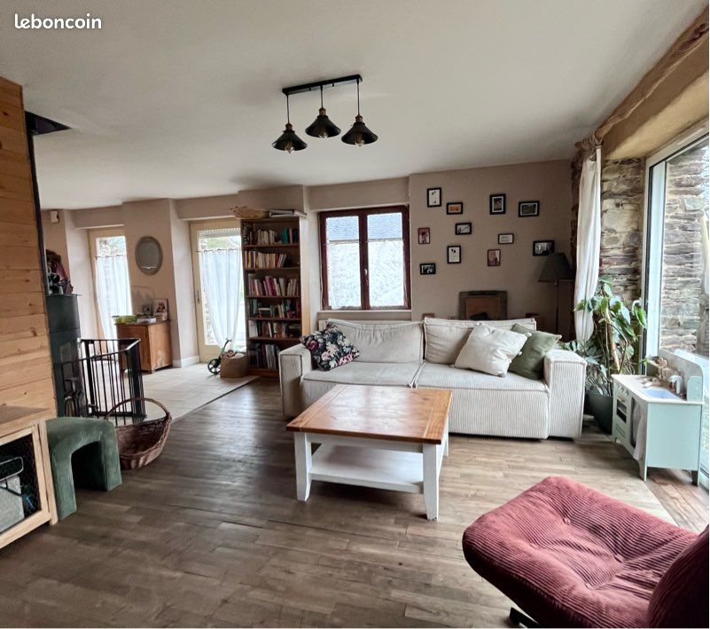 Maison 6 pièces 137 m² · à Lassy · 137 m² · 280 000 €