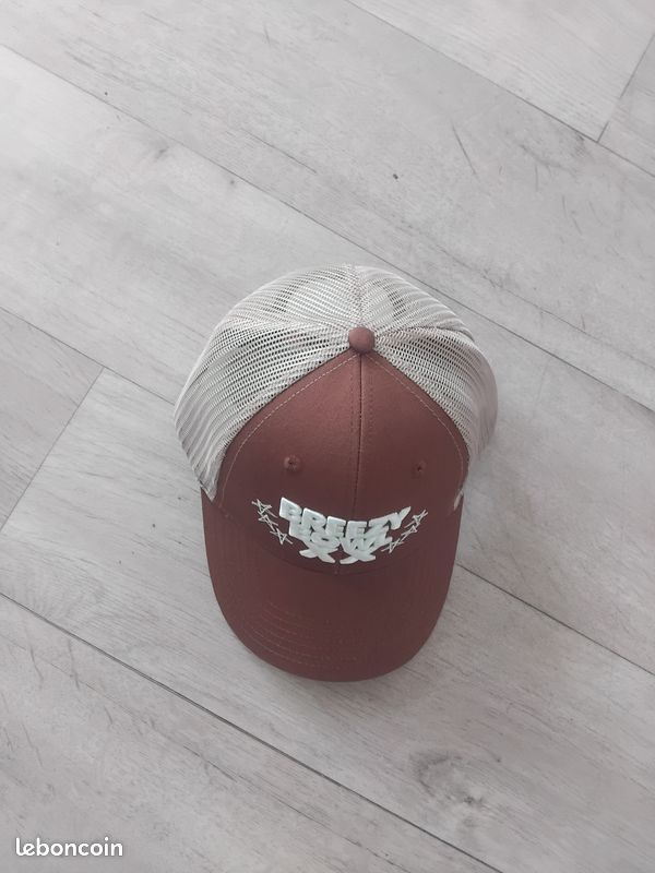 Casquette collector CHRIS BROWN (image 4)