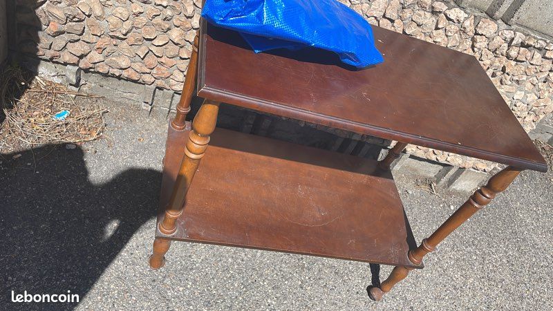 Table vintage élegant (image 3)