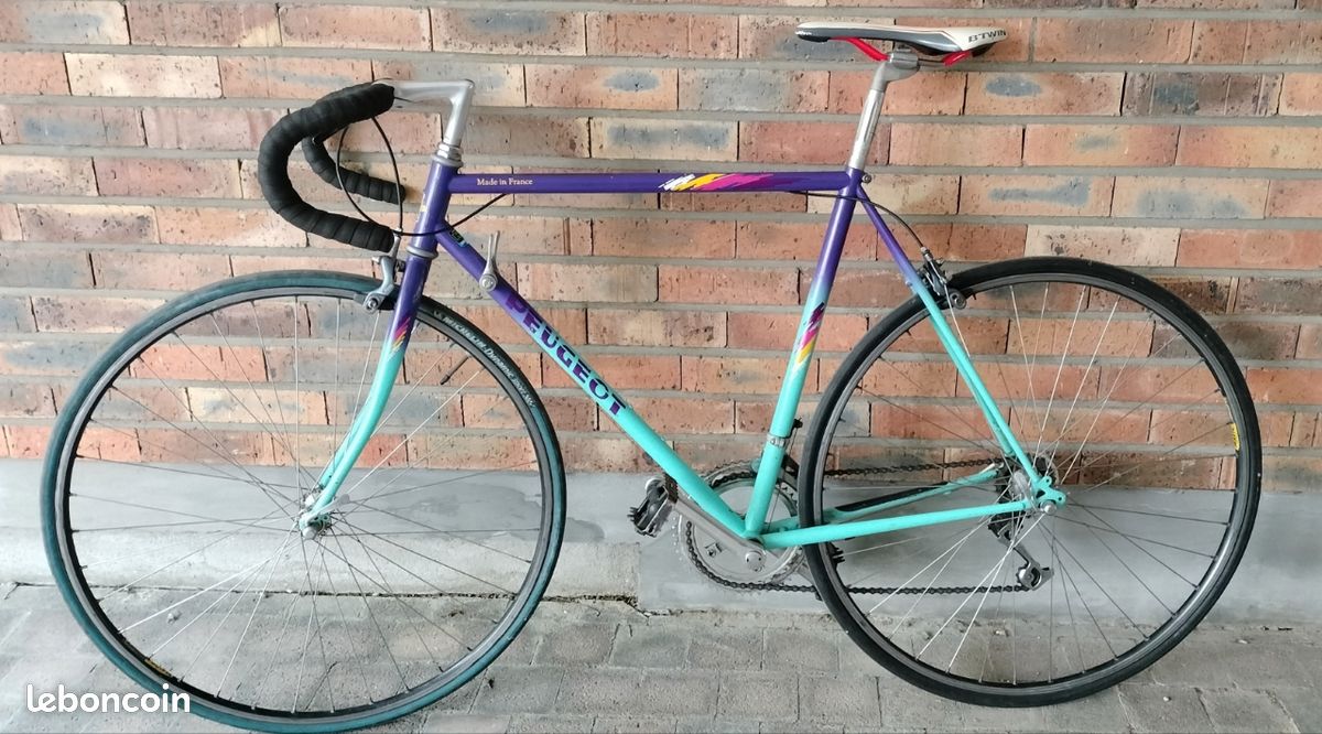 Vélo course Peugeot vintage (image 1)