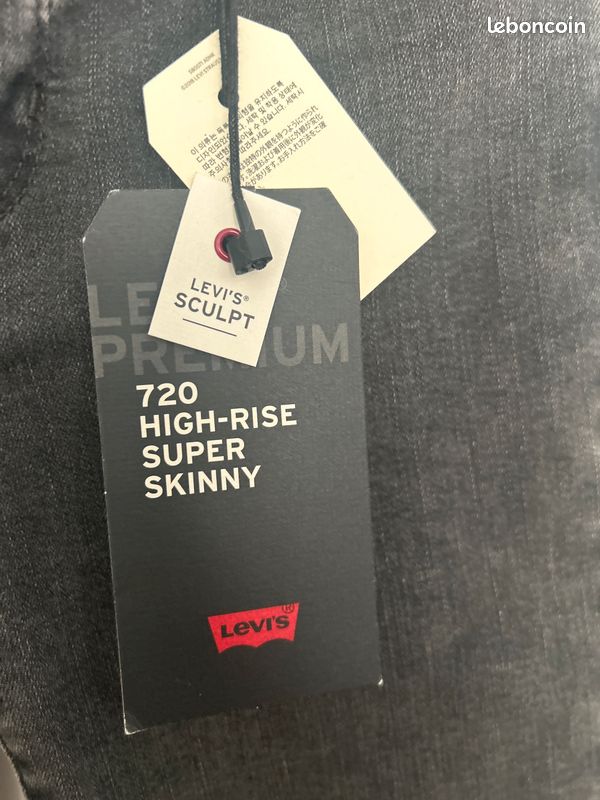 Jean Skinny LEVI’S 720 slim taille haute neuf 36 (image 2)