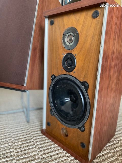 Paire D'enceintes Vintage MARANTZ SP1500 – 5 Avec Lunettes – Occasion (Très Bel état Vintage)
