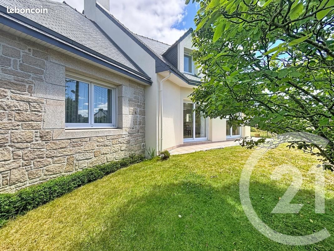 Maison 5 pièces 125 m² · à Lannion · 125 m² · 379 080 €