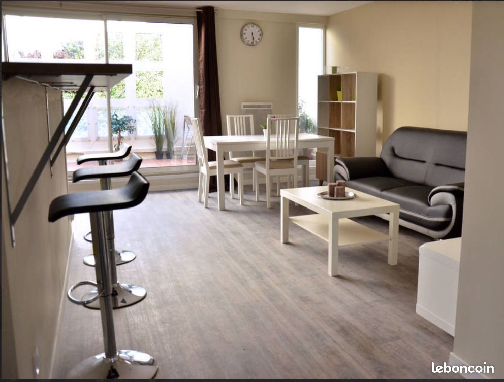 Appartement a louer noisy-le-grand - 1 pièce(s) - 100 m2 - Surfyn