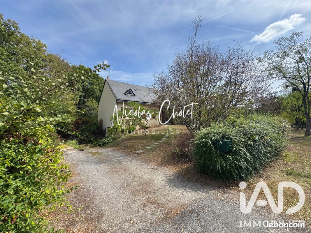 Maison 6 pièces 175 m² · à Saint-Lambert-la-Potherie · 175 m² · 404 000 €