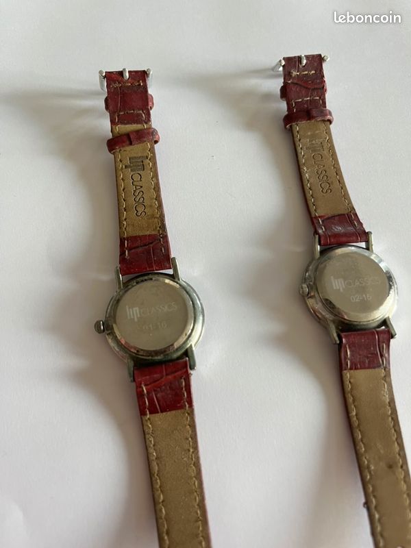 SOLDES...Bracelets de montre VINTAGE marque ZRC en cuir