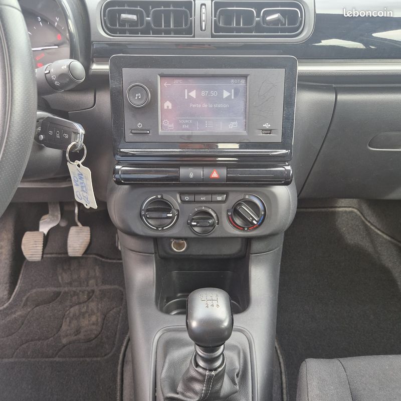 Citroën C3 1.5 Diesel 100ch FEEL (image 10)