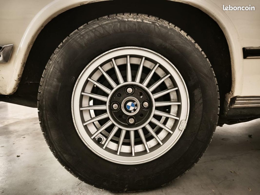 BMW 2002 tii Touring (image 31)