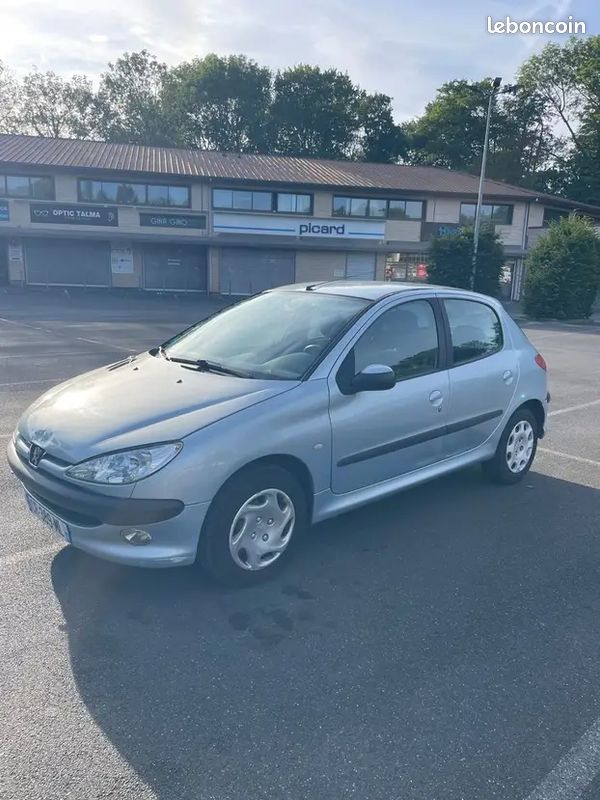 Peugeot 206 (image 1)