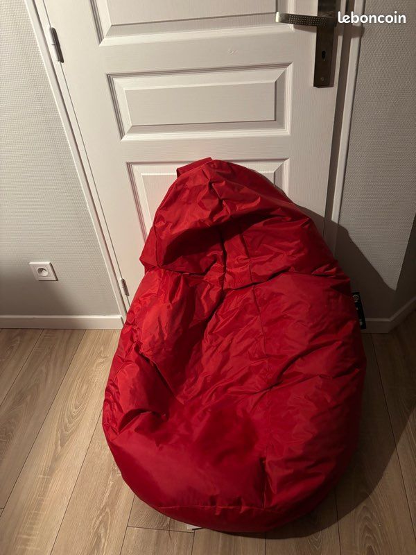 3 Poufs poires (image 1)
