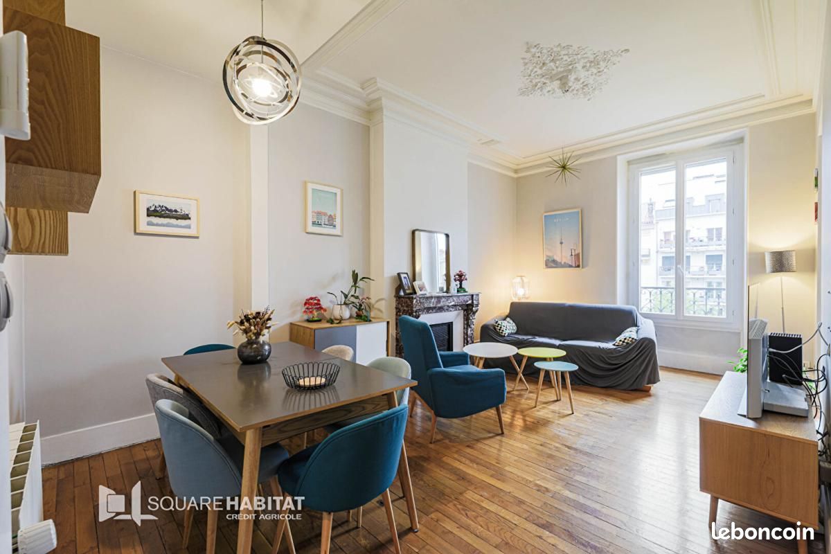 Appartement 3 pièces 75 m² · à Grenoble · 75 m² · 210 000 €