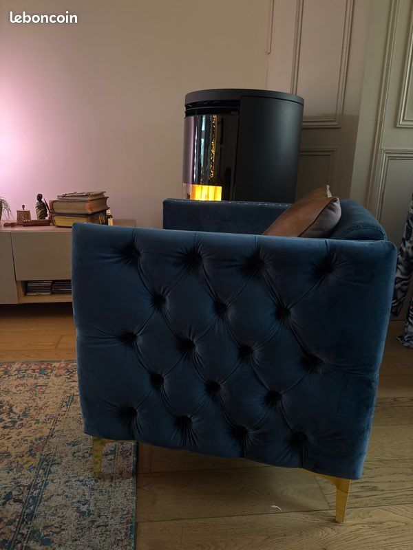 Paire de Fauteuils en velour avec clous (image 2)