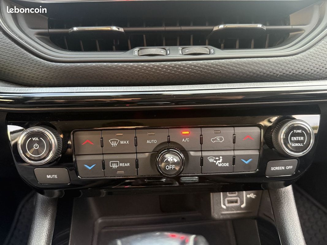 Jeep COMPASS 1.3 GSE T4 240CH TRAILHAWK 4XE PHEV AT6 (image 15)