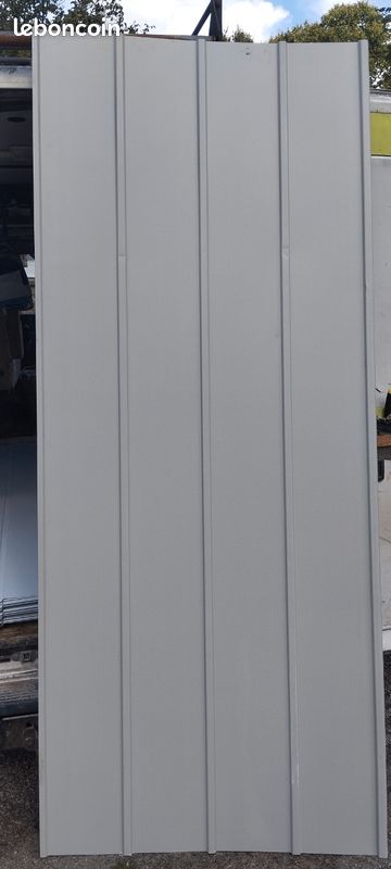 Stock limité: Tôles acier laqué neuves 63/100 4.90 le m² blanches face interne gris-beige clair à l'extérieur 2.45x1 mètres ou 2.25 x 1 (image 1)