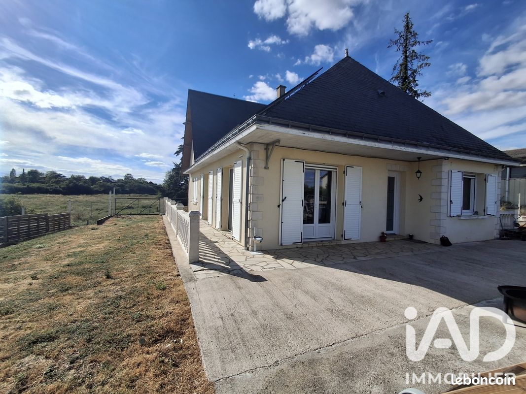 Maison 5 pièces 147 m² · à Neuville-sur-Brenne · 147 m² · 229 500 €