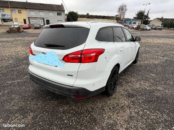 Ford focus (image 2)
