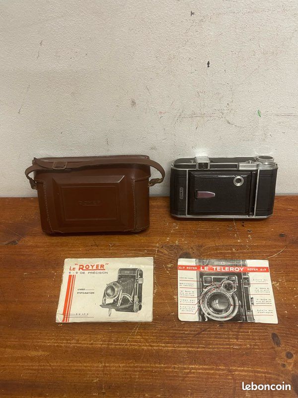 Ancien appareil photo ancien Delsey Teleroy Royer