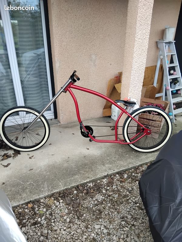 26 Red Chopper Lowrider rouge stretch Cruiser vélo pneus gras disque