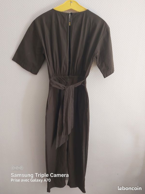 Combinaison Fluide Zara - Taille L - Polyester/élasthanne - Détails épaules - Neuf Avec étiquettes
