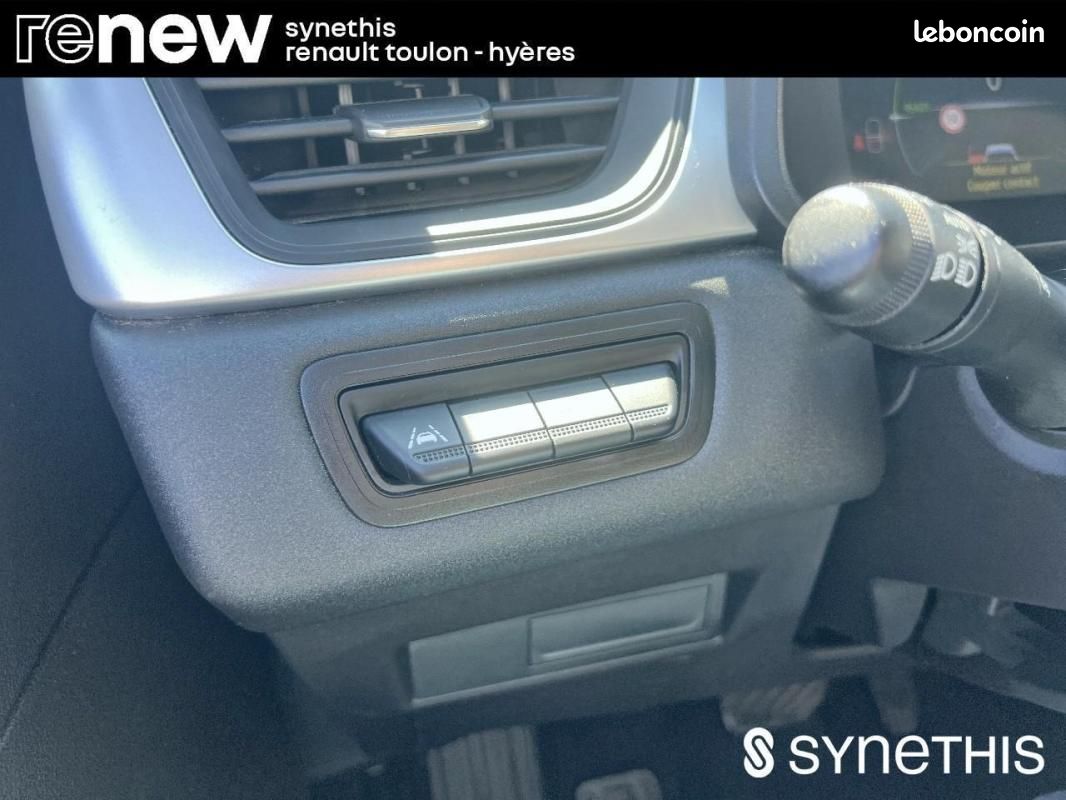 Renault Captur E-Tech 145 - 21 Business (image 13)