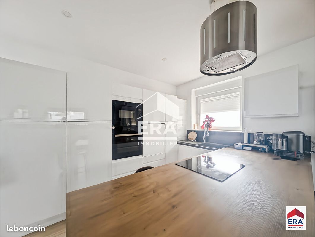 Maison 5 pièces 100 m² · à Hem · 100 m² · 247 000 €