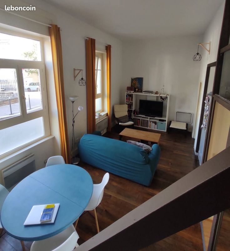 Appartement 1 pièce 35 m² · à Oullins-Pierre-Bénite · 35 m² · 820 €/mois