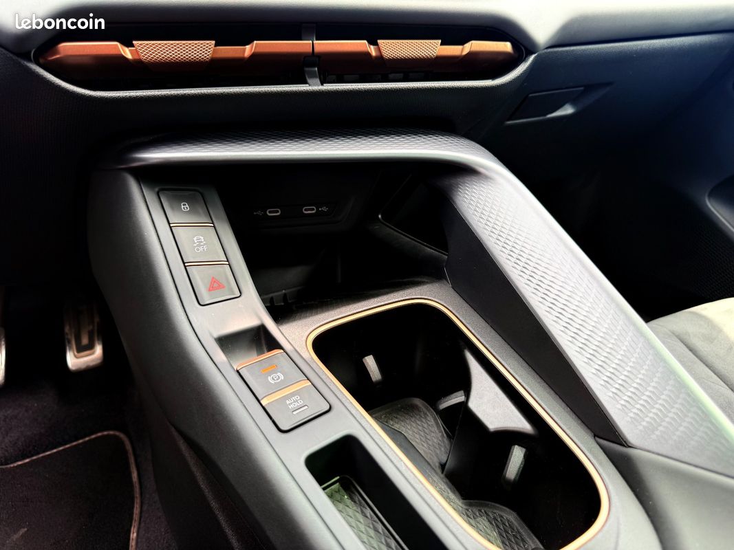 CUPRA Terramar 1.5 EHYBRID 272 VZ DSG6 (image 34)