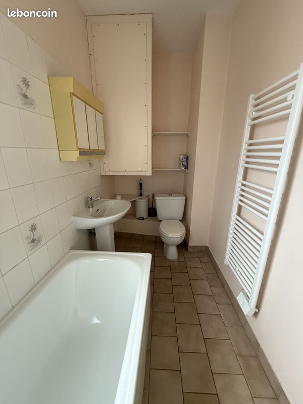 Appartement a louer saumur - 1 pièce(s) - 25 m2 - Surfyn