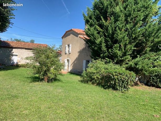 Maison 9 pièces 253 m²