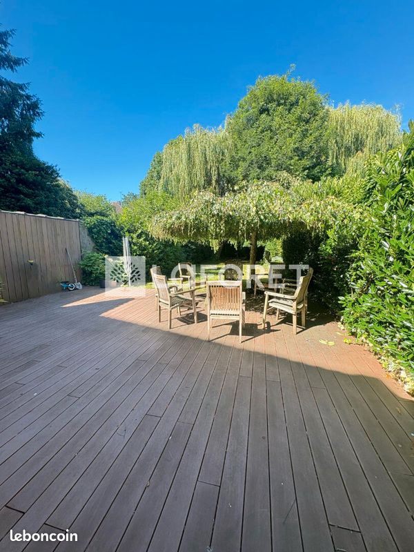 Maison 7 pièces 196 m² · à Halluin · 196 m² · 305 000 €