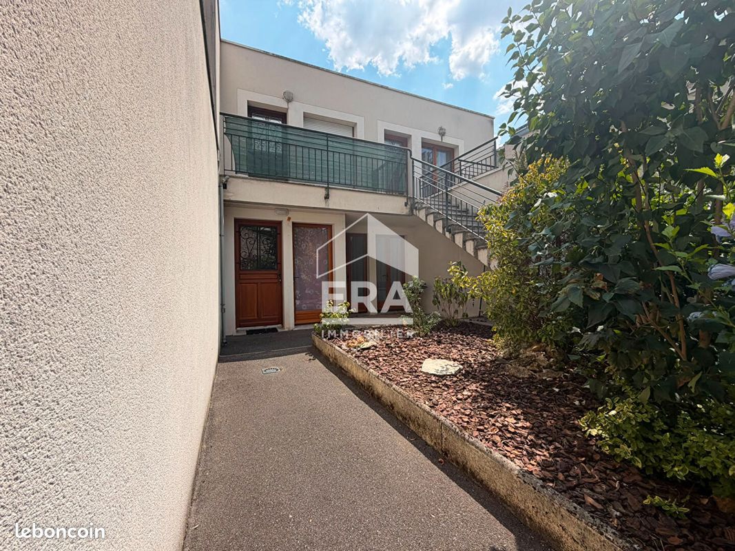 Appartement 2 pièces 45 m² · à Étampes · 45 m² · 795 €