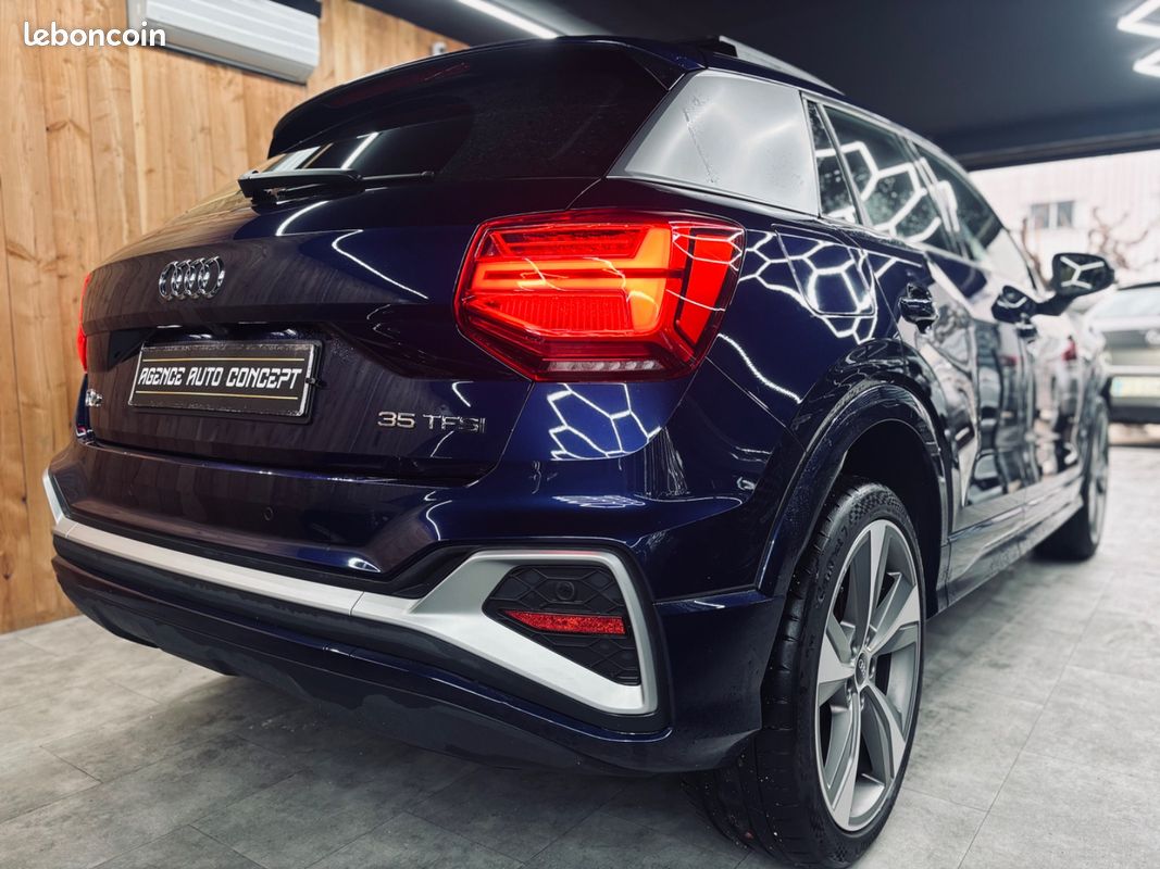 Audi Q2 35 TFSI 1.5L 150CH S LINE + ENTRETIEN CONSTRUCTEUR + TOIT OUVRANT + CARPLAY + CAMERA DE RECUL + GARANTIE 12 MOIS (image 4)