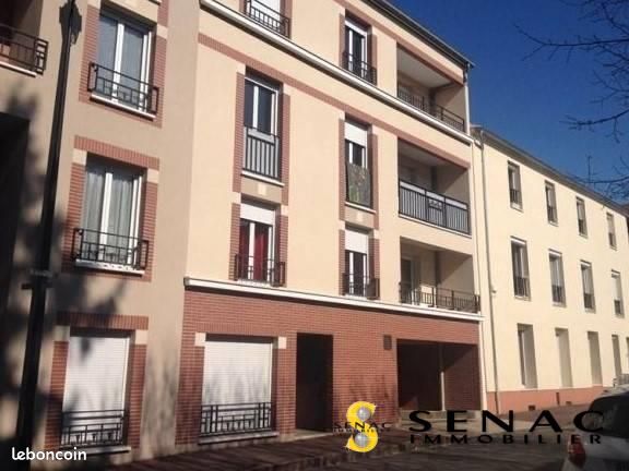 Parking Saint Leu La Foret
