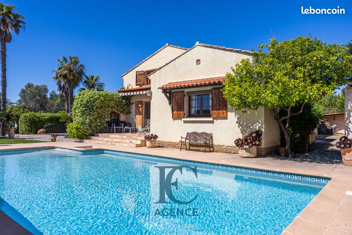 Maison 7 pièces 223 m² · à Six-Fours-les-Plages · 223 m² · 936 000 €