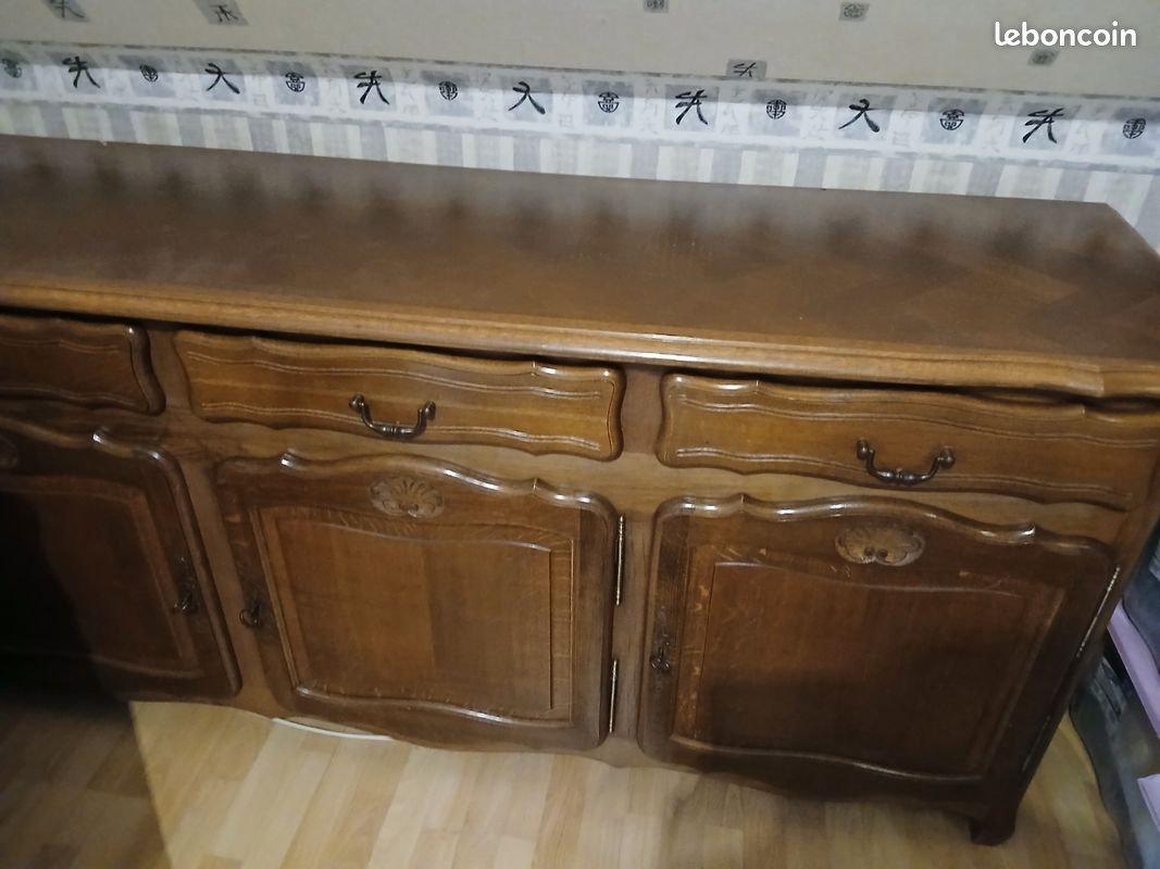 Meuble bas en vrai bois (image 2)