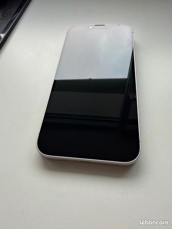IPhone 14 256Go batterie neuve (image 1)