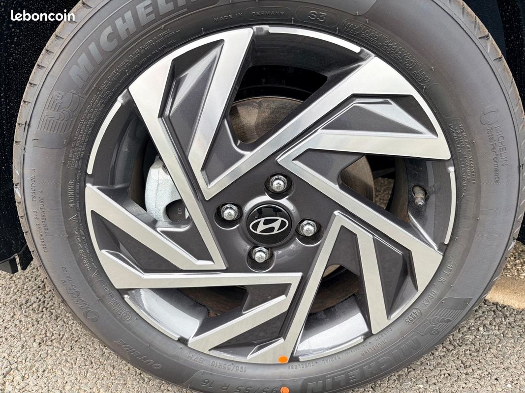 Hyundai BAYON 1.0 T-GDI 100CH INTUITIVE DCT-7 (image 9)