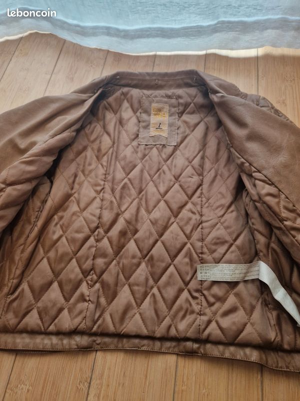 Blouson en simili cuir matelassé camel femme Bershka Taille L (image 4)