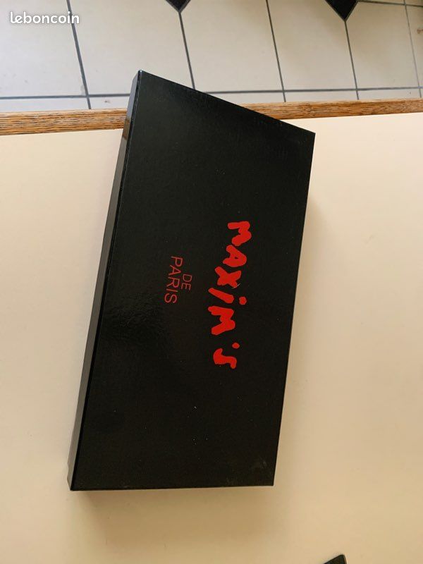 Plateau Maxim’s (image 1)