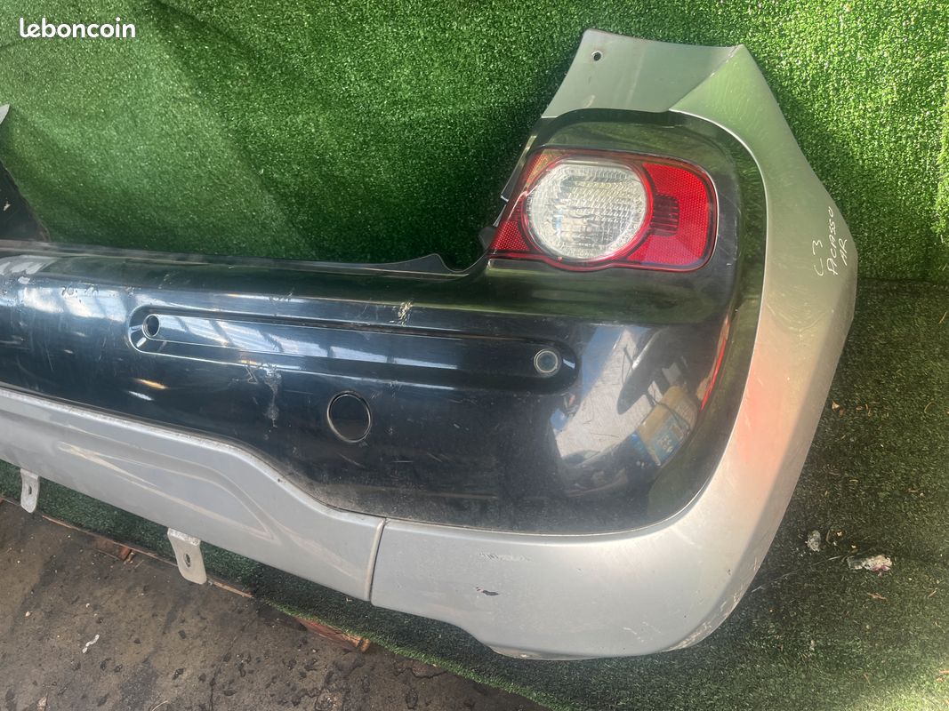 Pare choc arriere citroen c3 picasso (image 3)