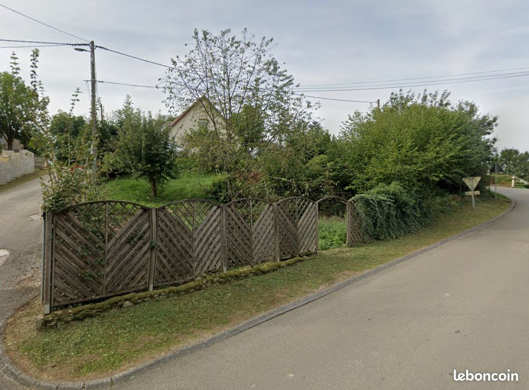 Terrain 549 m² · à Corcelles-Ferrières · 549 m² · 44 000 €