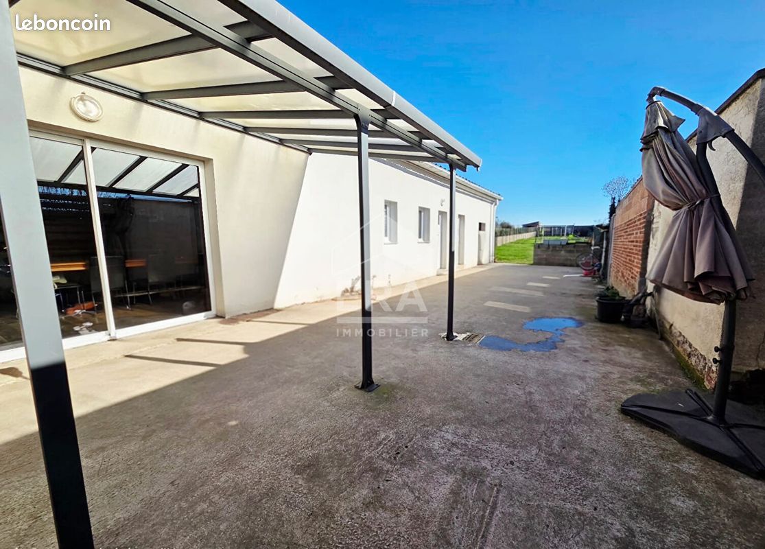 Maison 6 pièces 141 m² · à Loos-en-Gohelle · 141 m² · 234 000 €