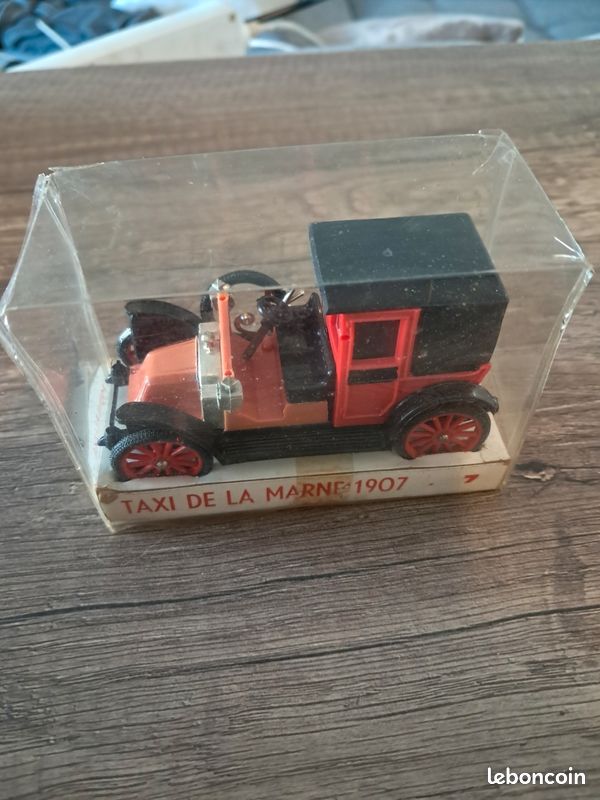 FAL Voiture Taxi Unic 1907 - Miniature Ancienne 1/43 En Bronze - Jouet Rare