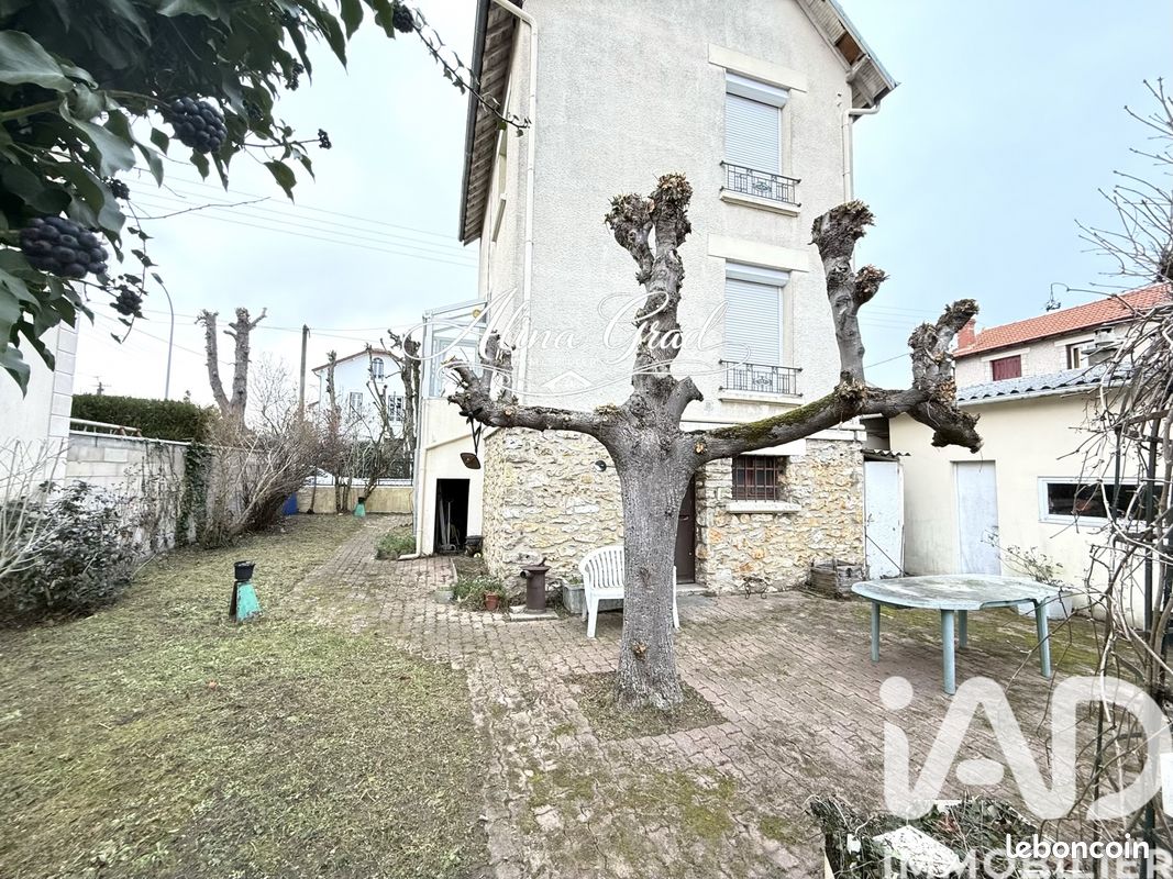 Maison 5 pièces 100 m² · à Beauchamp · 100 m² · 289 990 €
